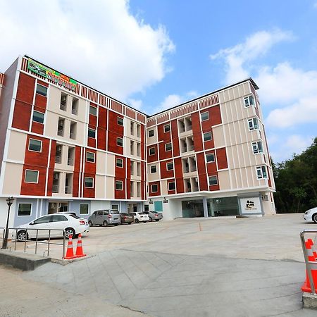 Triple Trees Hotel Pathum Thani Extérieur photo