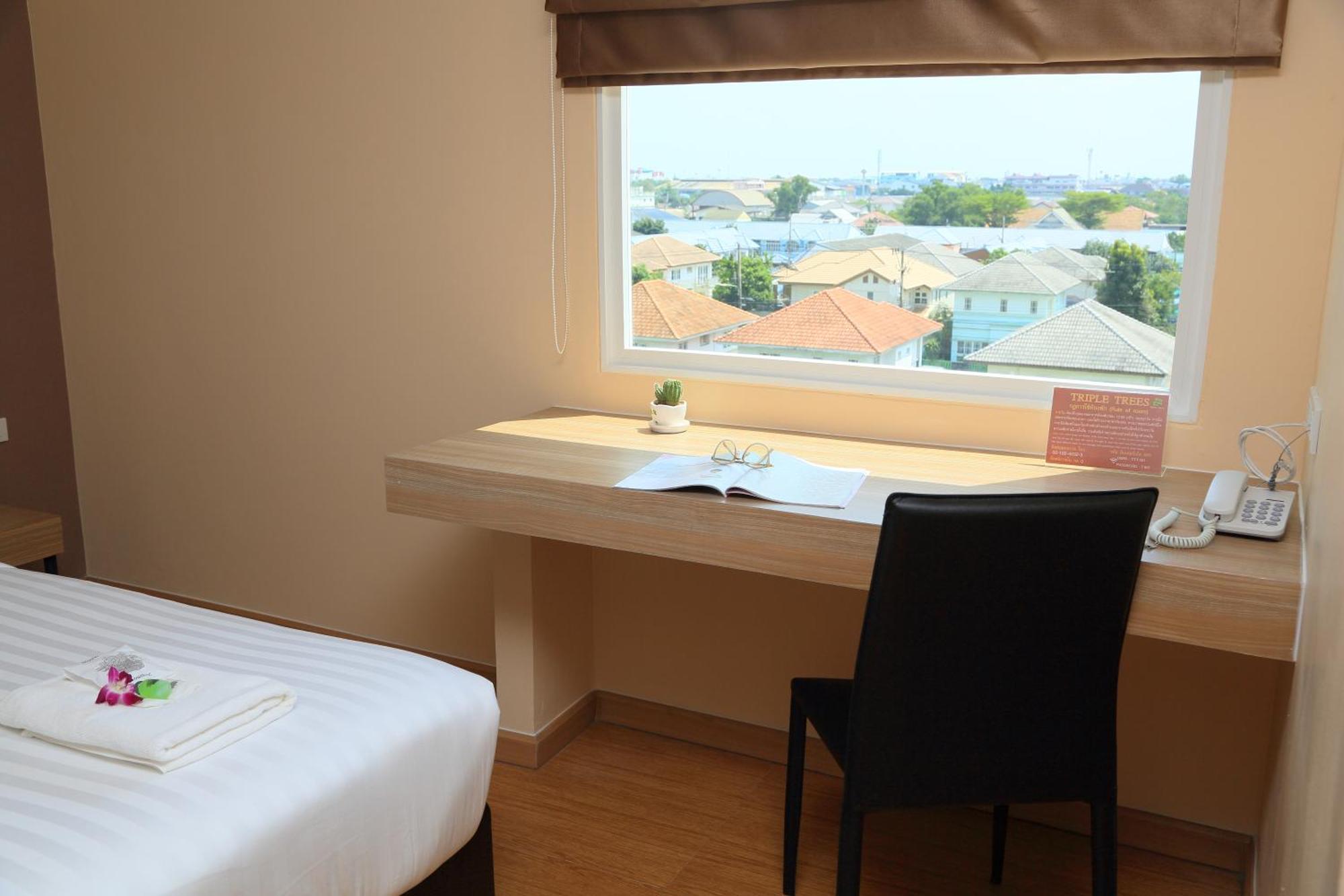 Triple Trees Hotel Pathum Thani Extérieur photo