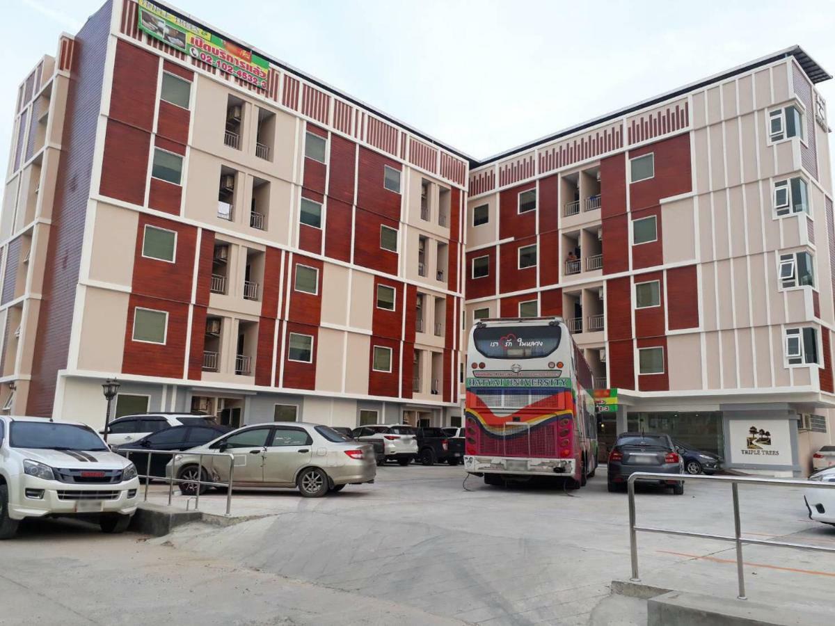 Triple Trees Hotel Pathum Thani Extérieur photo