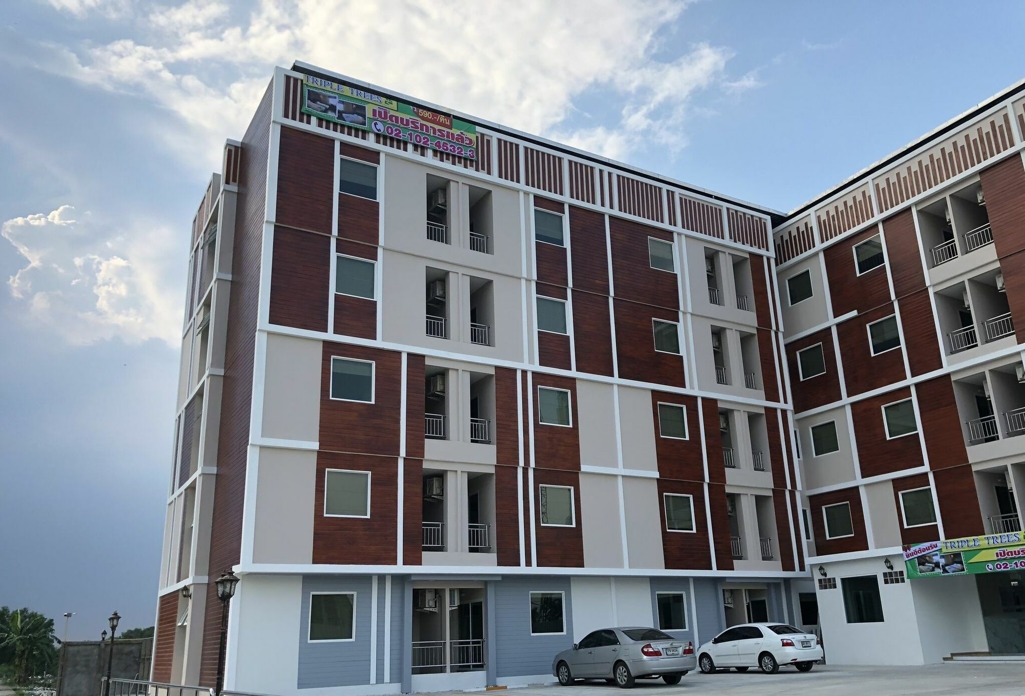 Triple Trees Hotel Pathum Thani Extérieur photo